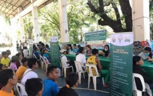 FINANCIAL AID. Farmers in San Remigio town receive their Rice Competitiveness Enhancement Fund-Rice Farmers Financial Assistance via payout on May 9, 2023. Sonie Guanco, DA-Antique Provincial Coordinating Office in-charge, said the 47,390 Antique farmers could benefit from the assistance following the payout starting Wednesday (Jan. 3, 2024) (Photo courtesy of San Remigio LGU)